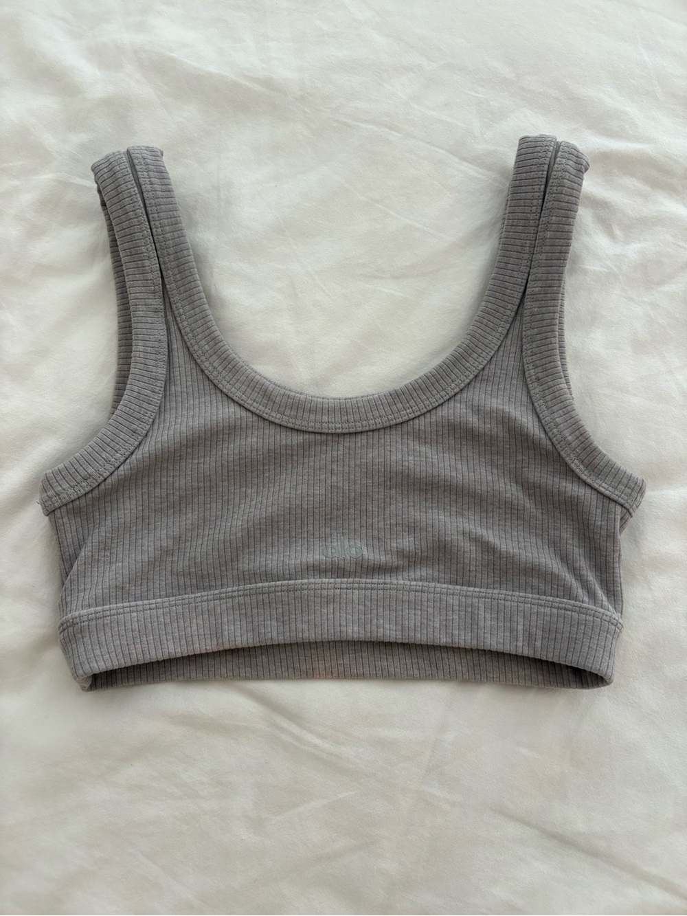 Alo yoga Ribbed Scoop Neck Bra- Gray